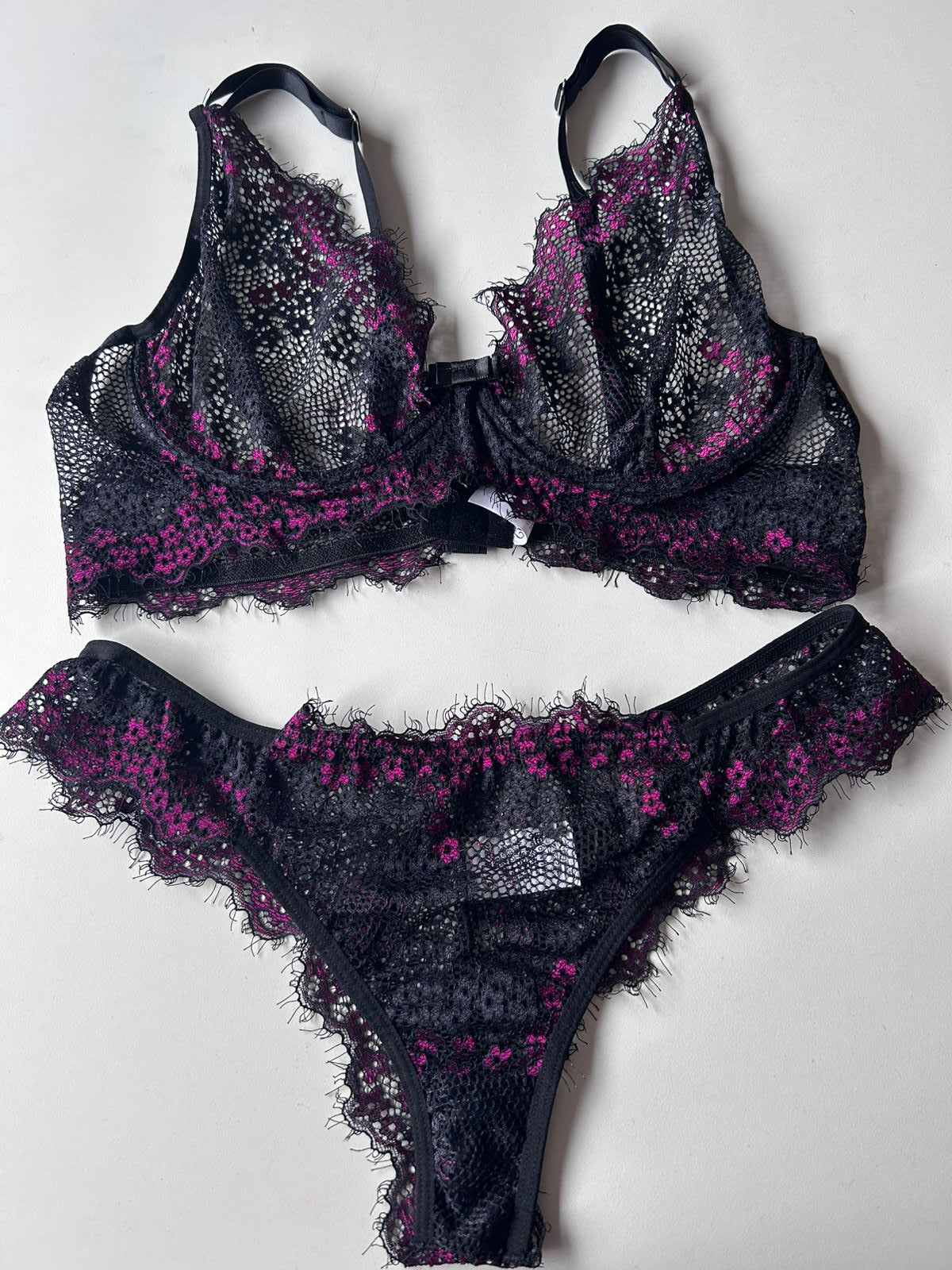 CONJUNTO GG MILENA PRETO COM ROSA SEM BOJO