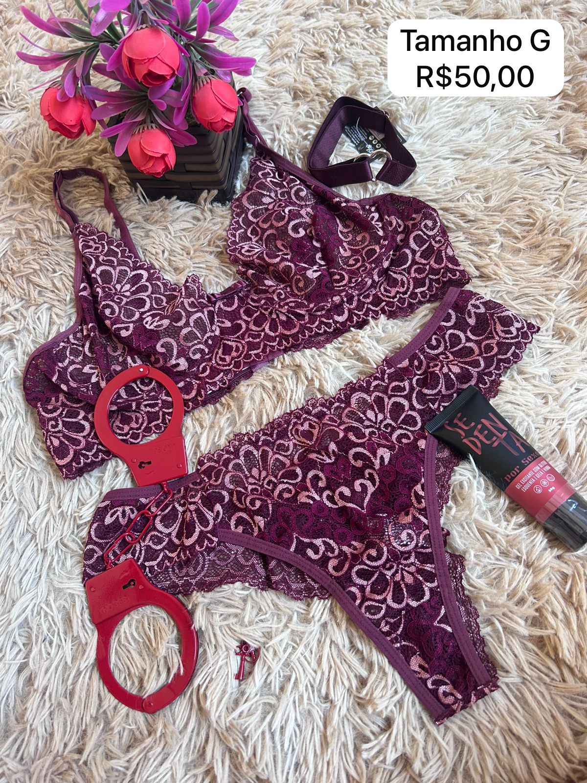 Conjunto G Milena sem bojo vinho com detalhes