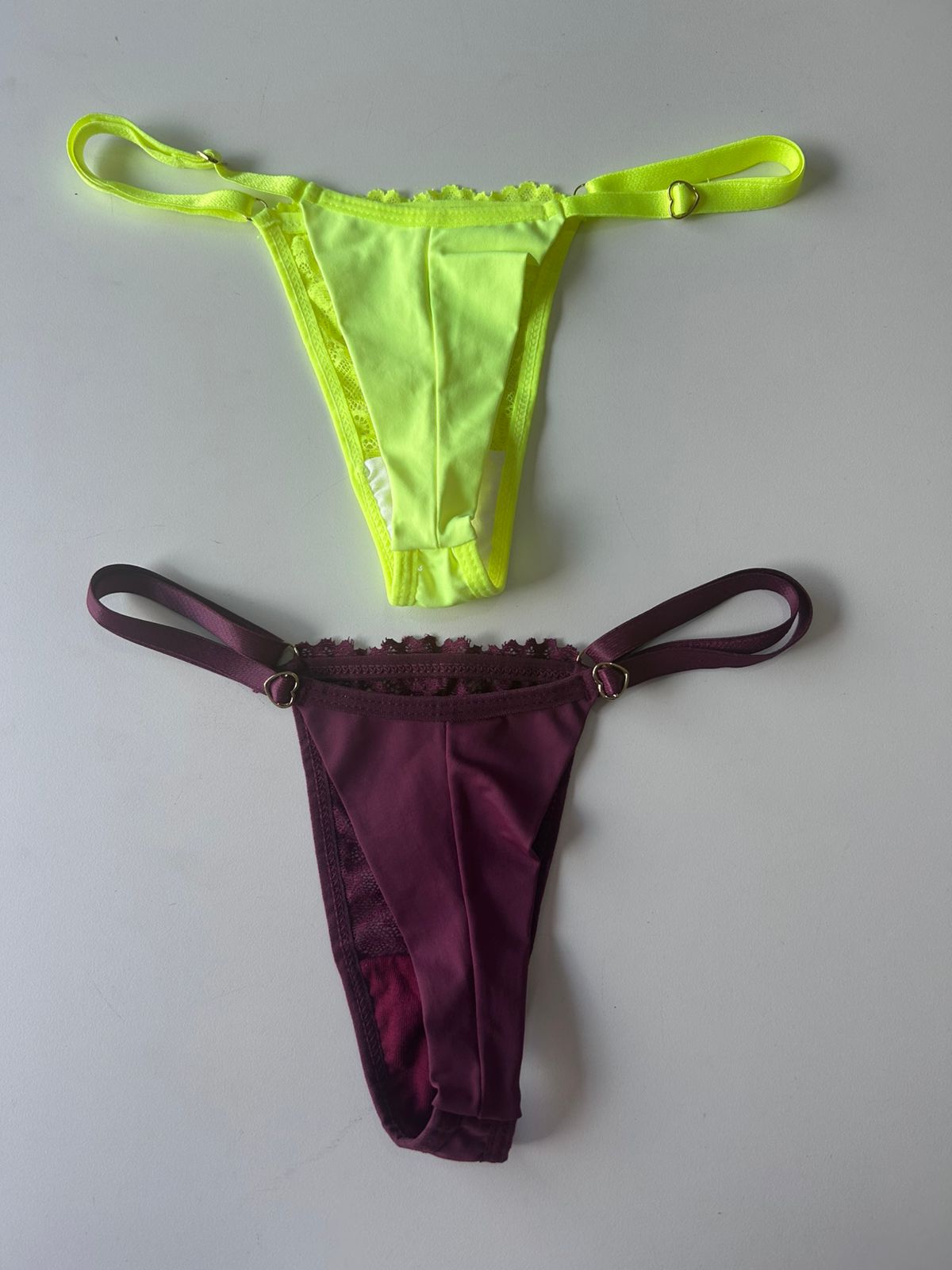 Calcinha tamanho unico Vest Sexy regulagem de coracao