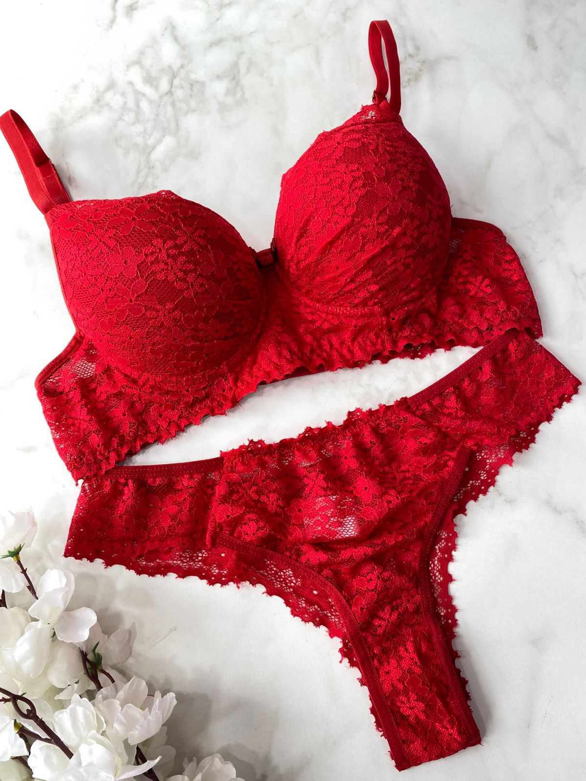 Conjunto Rendado com Bojo Milena – Rubi – Tamanhos P,M e G